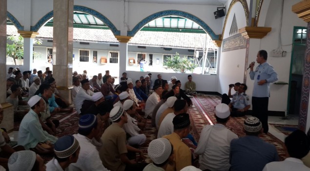 DIREKTUR INFOKOM CERAMAH DI LAPAS PEMUDA TANGERANG