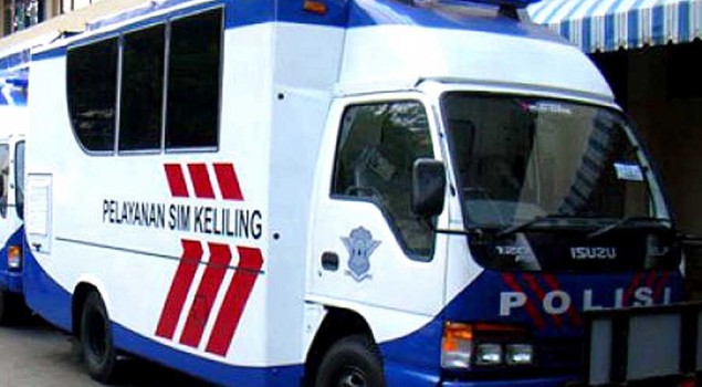 Mobil SIM Keliling Berada di Halaman Lapas Sukamiskin