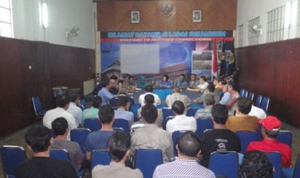 AUDIENSI WARNA LAPAS SUKAMISKIN DENGAN KALAPAS BARU