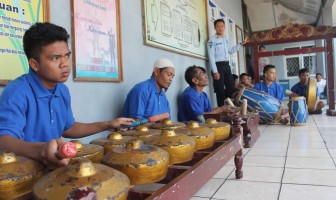 SENANDUNG GAMELAN DARI LAPAS SUMEDANG