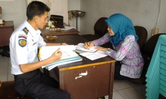 TIM MONEV HIV/AIDS KANWIL SUMSEL TINJAU RUTAN PALEMBANG