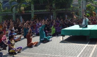 Petugas dan WBP Lapas Tuban Olahraga Bersama  Â 