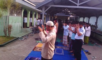 KEBERSAMAAN DALAM KETERBATASAN DI HARI RAYA IDUL ADHA