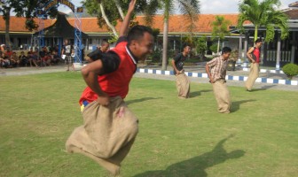 PERINGATI HDKD, RUTAN TRENGGALEK GELAR ANEKA LOMBA