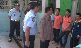 AFARI WILAYAH PRIANGAN TIMUR, KAKANWIL JABAR KUNJUNGI LAPAS TASIKMALAYA