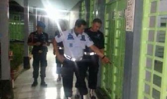 TUNDA WAKTU KEPULANGAN, KALAPAS BEKASI RUTIN KONTROL MALAM