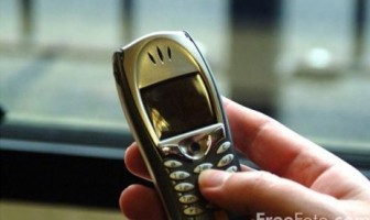 Ratusan Ponsel Milik Napi di Bali Dimusnahkan