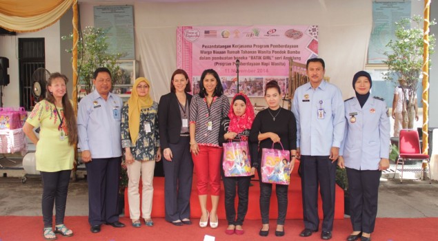 BATIK GIRL, KERJASAMA PROGRAM PEMBINAAN RUTAN PONDOK BAMBU