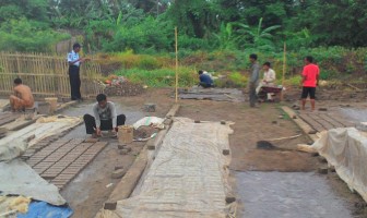Rutan Pinrang Bina WBP Dengan Keterampilan Usaha Batu Merah
