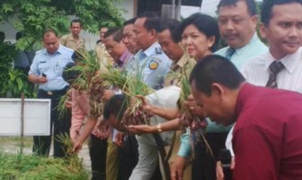 Lapas Palangkaraya Panen Bawang
