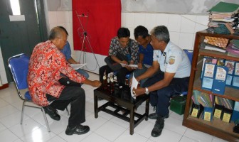 Jelang UN 2015, WBP Lapas Tegal Ikuti Tryout