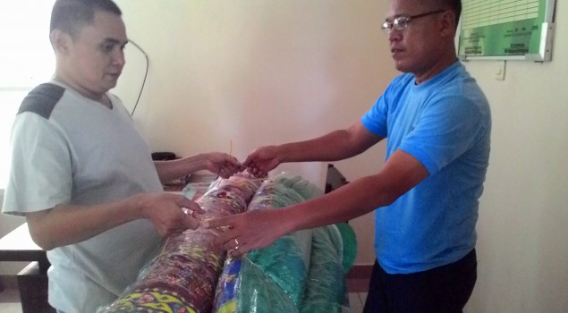 Rutan Pinrang Bagikan Kasur dan Peralatan Mandi Untuk Warga Binaan
