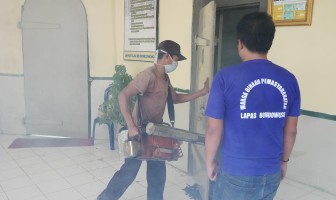 Antisipasi DBD Lapas Bondowoso Di Foging