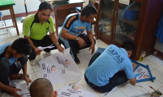 Lapas Watampone Manfaatkan Digital Printing Untuk Pembuatan Papan Sterek