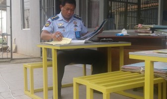 Tingkatkan Layanan Masyarakat, Lapas Bekasi Sediakan Bangku Khusus Kunjungan
