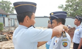 8 Petugas Rupbasan Pangkal Pinang Resmi Naik Pangkat