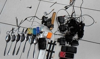 Razia Siang, Pegawai Lapas Amuntai Sita Barang-Barang Terlarang