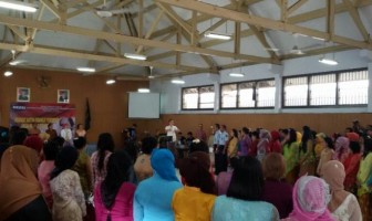 Warga Binaan Lapas Wirogunan Khidmat Nyayikan Ibu Kita Kartini