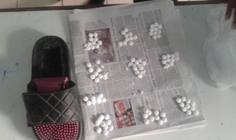 P2U Lapas Amuntai Gagalkan Penyelundupan 100 Butir Zenith Dalam Sandal