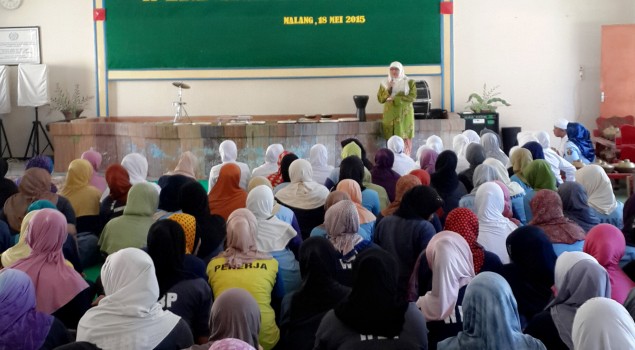 Peringati Isra Miâ€™raj, Lapas Wanita Malang Gelar Pengajian