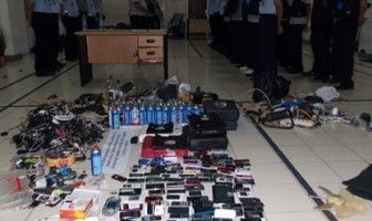 Petugas Sidak dan Tes Urin Tamping Rutan Jakpus