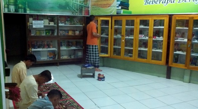 Lapas Gorontalo Fasilitasi Masjid Lapas dengan Perpustakaan