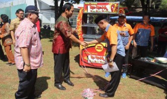 Mantan Wali Kota Tegal Belajar Bisnis Tahu Pedas di Lapas Kedungpane