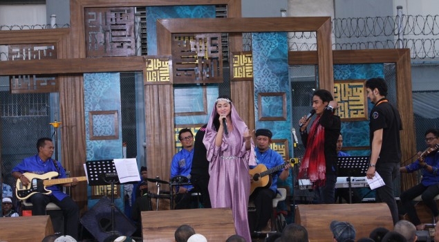 Dewi Persik dan Charly Setia Band Masuk Rumah Tahanan Salemba