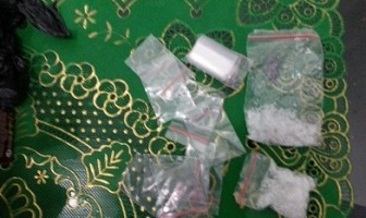 Petugas Lapas Kotabaru Temukan Sabu dalam Sandal Pengunjung