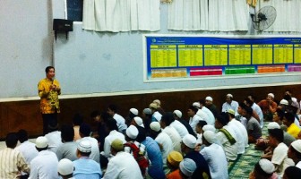 Anton Medan Isi Tausyiah di Lapas Bogor