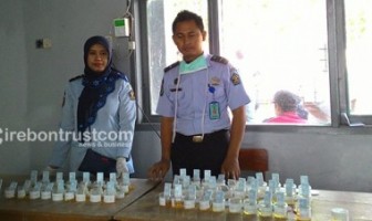 Antisipasi Peredaran Narkoba, 84 Petugas Lapas Indramayu Dites Urine