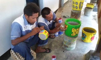 Lapas Nabire Kebanjiran Order Pot Bunga