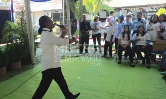 Ratusan Penghuni Lapas Bulu Bercengkerama dengan Didi Kempot