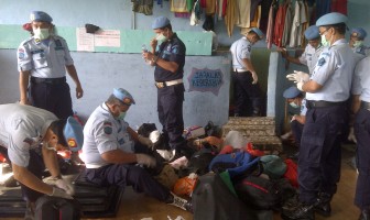 Petugas Sidak Blok E Lapas Pemuda Tangerang