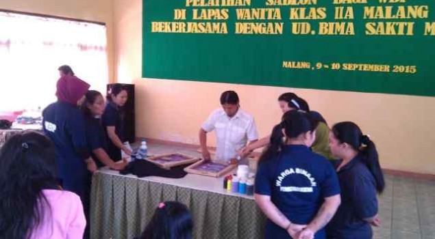 Selama Dua Hari, WBP Lapas Wanita Malang Latihan Menyablon