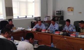 RDP dengan DPRD, Kadiv PAS Kalsel Paparkan Masalah Over Kapasitas