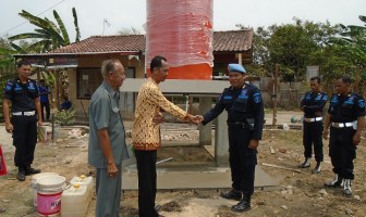 Rutan Prabumulih Serahkan Bantuan Sumur Bor kepada Masyarakat