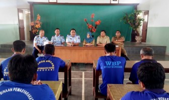 WBP Rutan Wonosari Kembangkan Kemampuan Mengukir Kayu