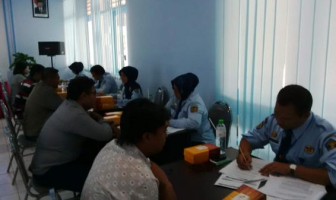 Bapas Surabaya Gelar Bimtek Assessmen Risiko dan Kebutuhan bagi PK & PPK
