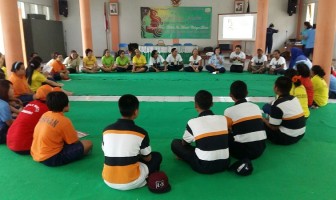 Workshop Melukis, Lapas Wanita Bandung Kedatangan Seniman Patung Ternama