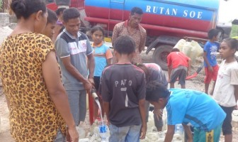 Rutan SoE Sumbang Air Bersih