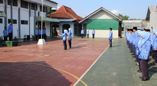 UPACARA PERINGATAN HARI ULANG TAHUN KORPRI KE-44 DI LAPAS CIAMIS
