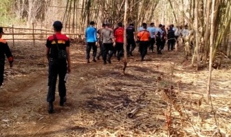 Telusuri Hutan, 50 Petugas Lapas Narkotika Sunggumina "Berburu" Kekompakan