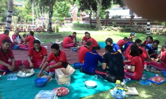 LAPAS Karangasem Wujudkan Kebersamaan dengan Megibungan