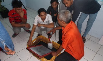 Klien Anak Bapas Surabaya Dilatih Sablon