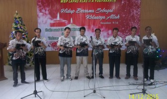 Natal Bersama di Lapas Wirogunan, Bimas Kristen Kemenag DIY Kagumi Paduan Suara WBP
