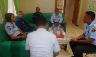 Percepat Verifikasi PUPNS, Tim Monev Divisi Administrasi Kanwil NTT Kunjungi Rutan SoE
