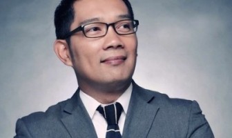 Kepincut Lukisan Mata, Ridwan Kamil Beli Karya Penghuni Lapas Wanita Sukamiskin