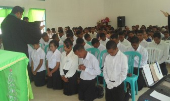 24 WBP Rutan SoE Ditahbiskan Jadi Anggota Sidi Baru