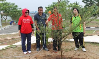 Kalapas Cilegon : Mari Bersama Hijaukan Lapas Cilegon